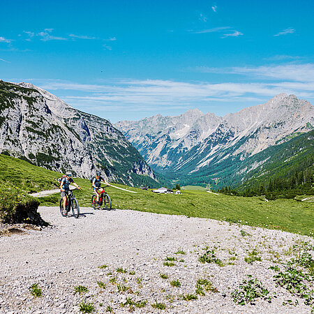 Auffahrt auf das Karwendelhaus mit dem E-Bike