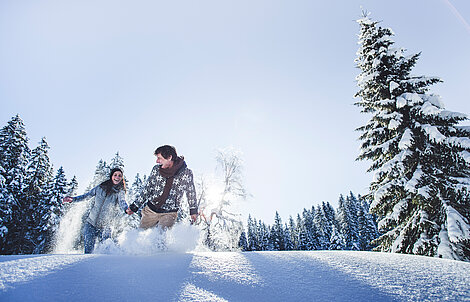 Winterurlaub in Tirol in herrlicher Schneelandschaft